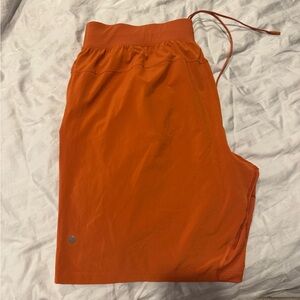 Lululemon Shorts 7in